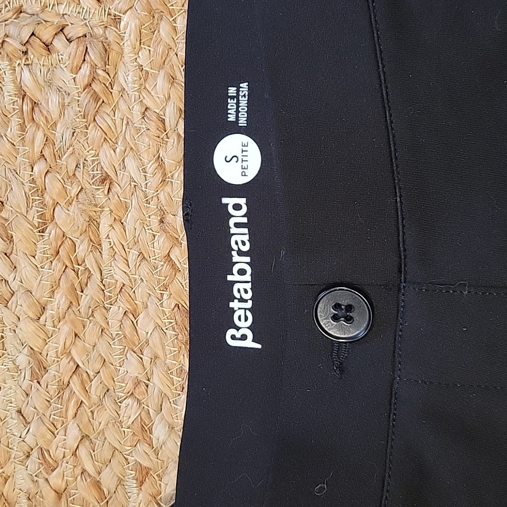 Betabrand size small black boot cut Yoga Pants PETITE